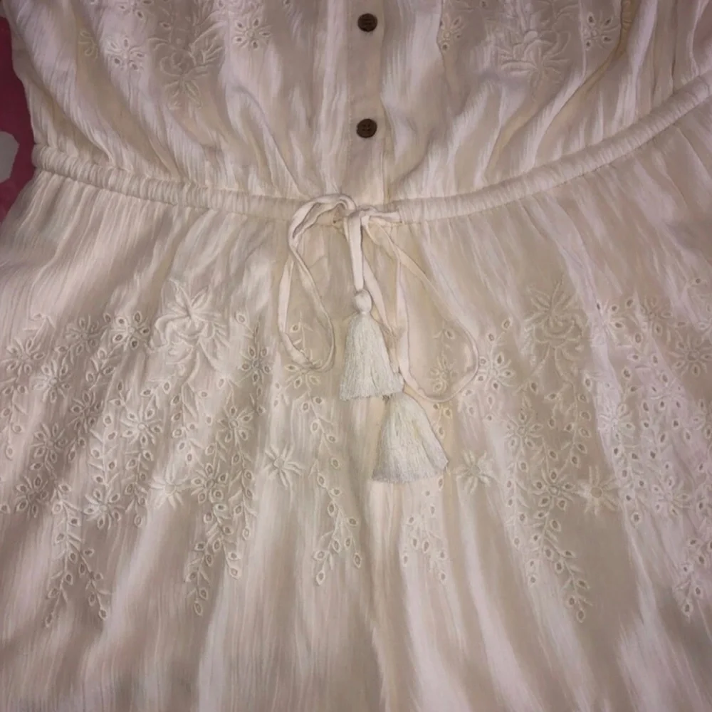 American Eagle Off The Shoulder Romper - Picture 4 of 6